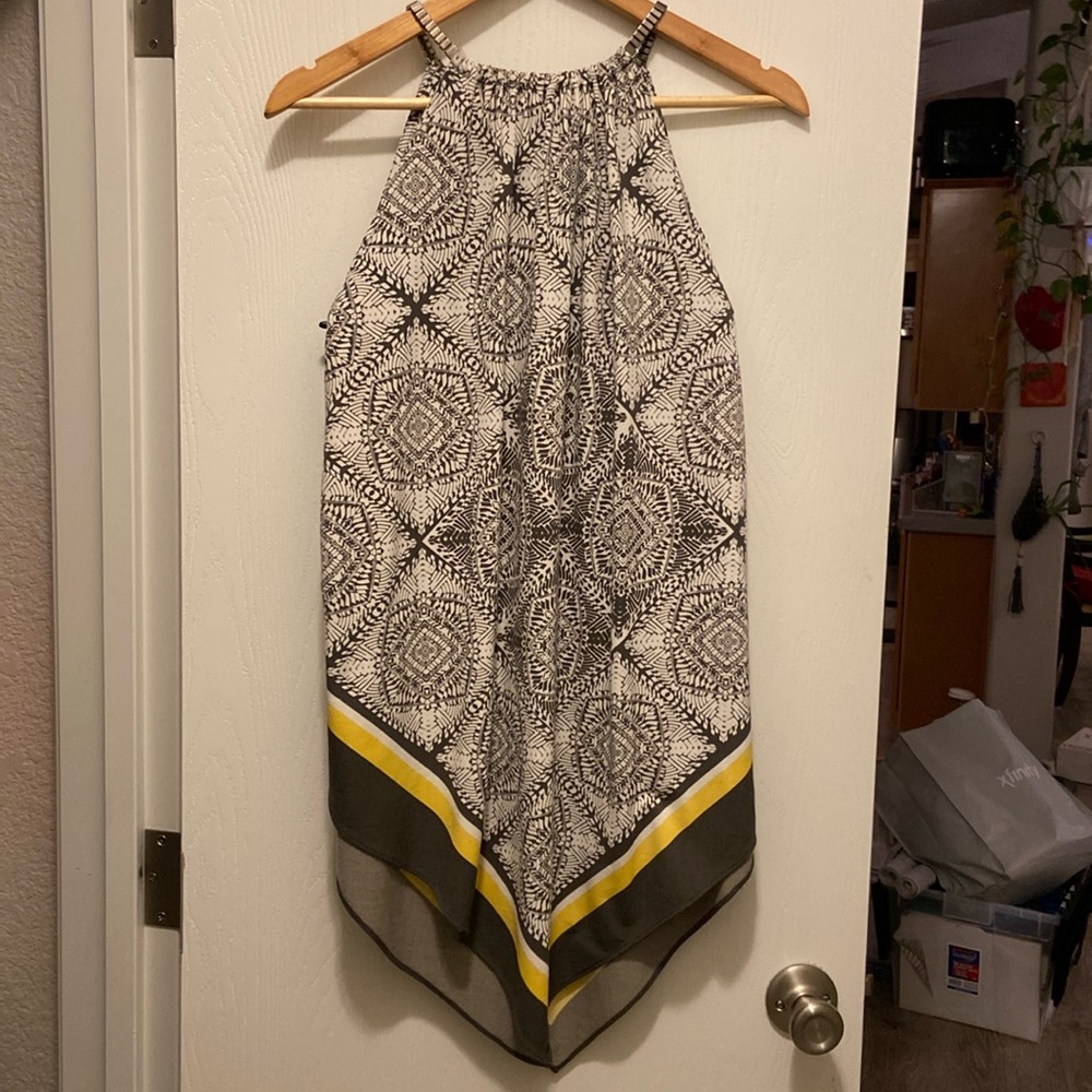 Handkerchief Style with Metal Accents 1X